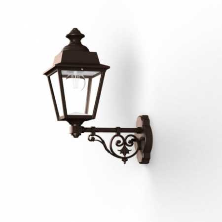 Aussenwandlaterne stehend