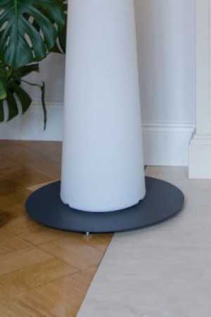 grüne Stehlampe mit Solar