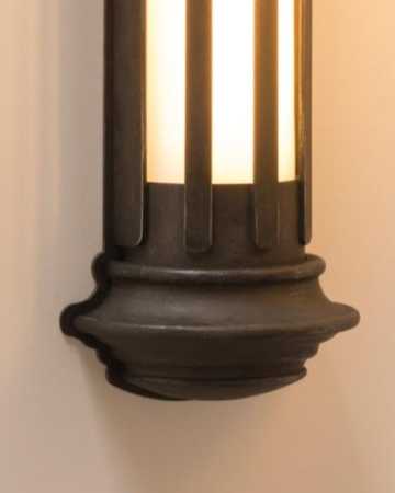 exklusive Aussenwandleuchte 116cm