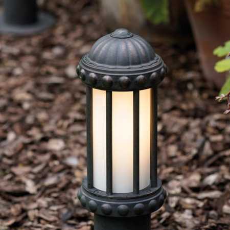 klassische Sockelleuchte Prato