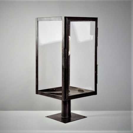 Hochwertige Sockelleuchte