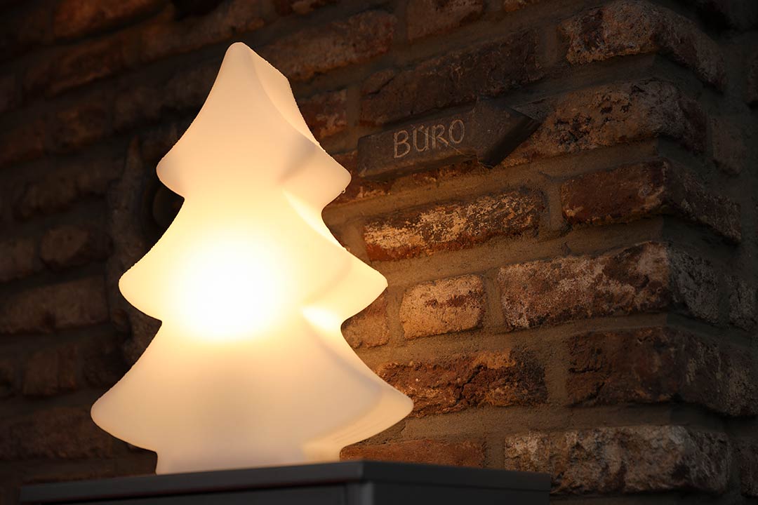 Aussenbeleuchtung LED-Tannenbaum