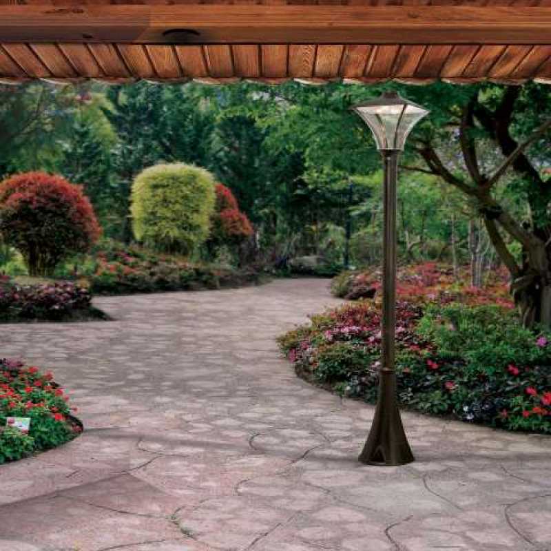 klassische Gartenlaterne mit LED