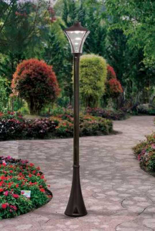 klassische Gartenlaterne mit LED