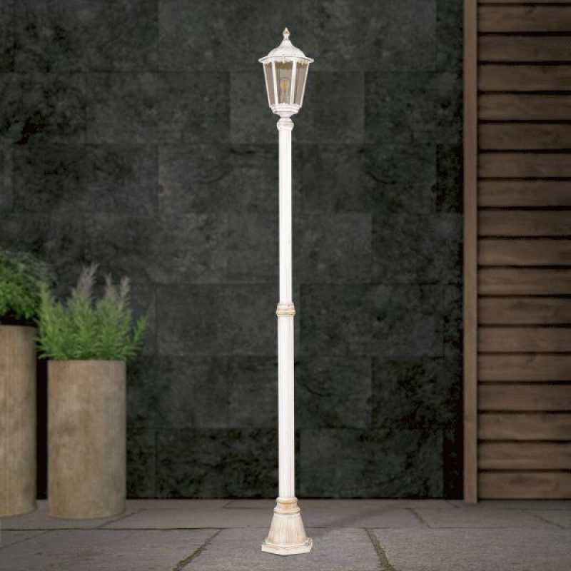 weiße Aussenleuchte 211cm weiße Aussenleuchte 211cm