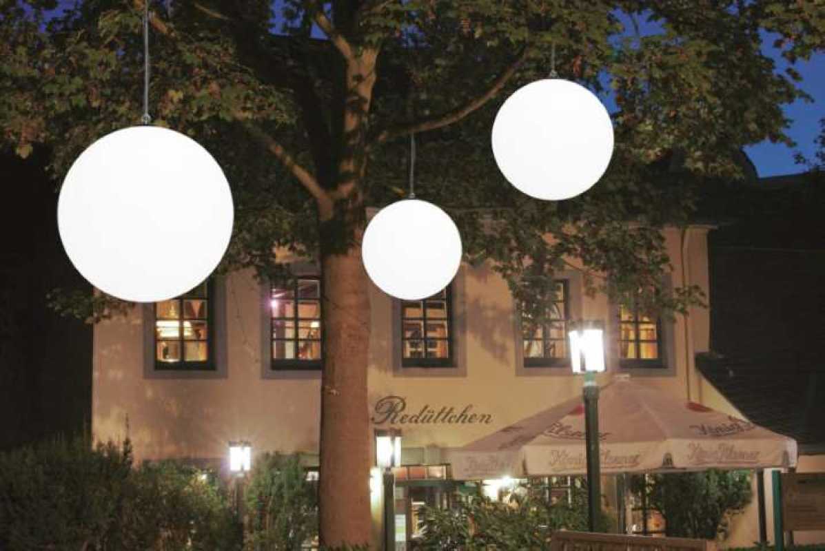 große Hängeleuchte außen modern
