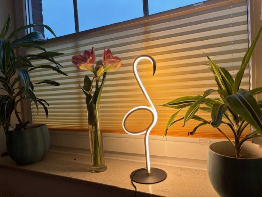 moderne LED-Tischlampe Flamingo