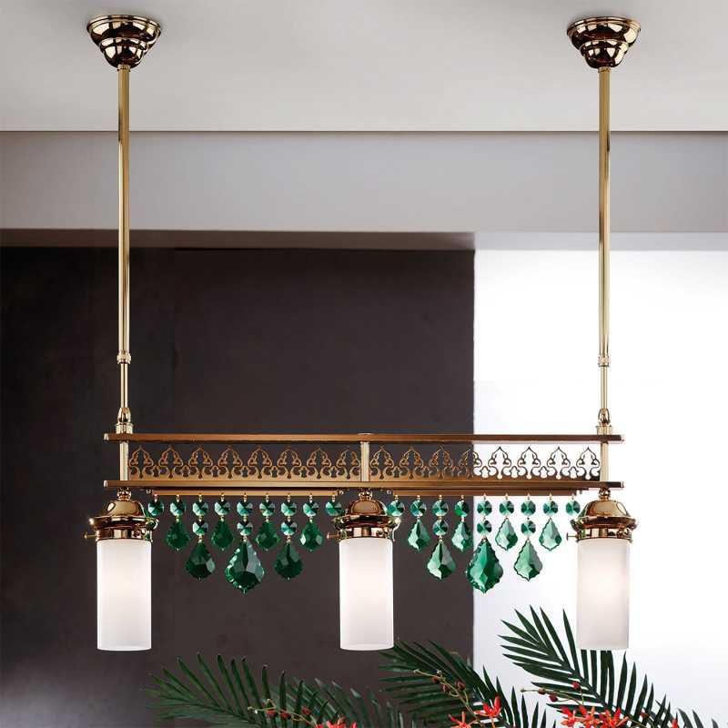 Hängeleuchte mit grünen Kristallen