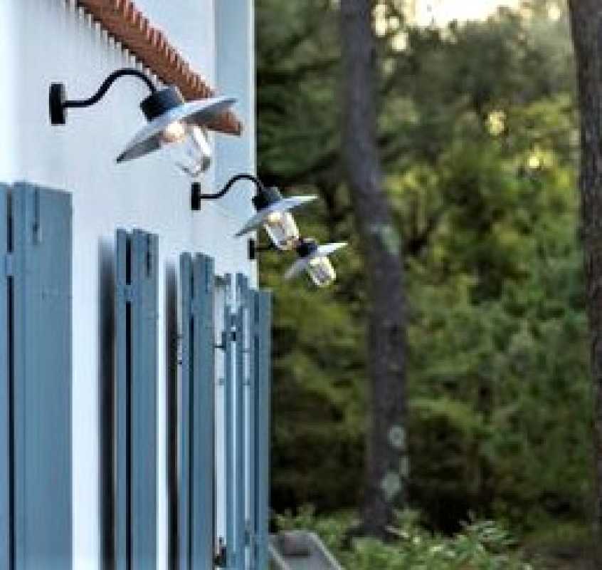 klassische Aussenleuchte Landhausstil