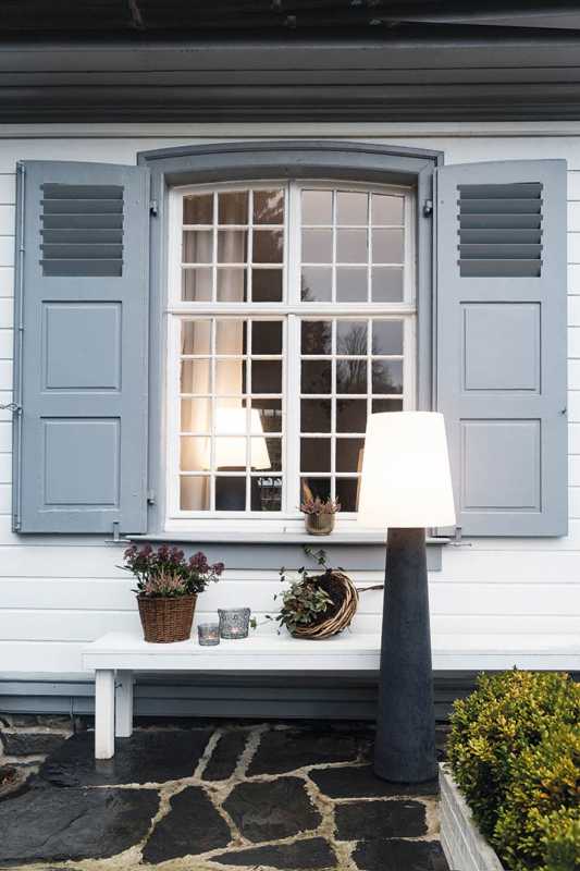 Außen-Stehleuchte weiß