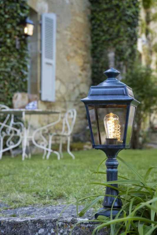 Laternen-Sockelleuchte