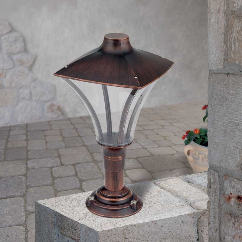 klassische Außenleuchte LED