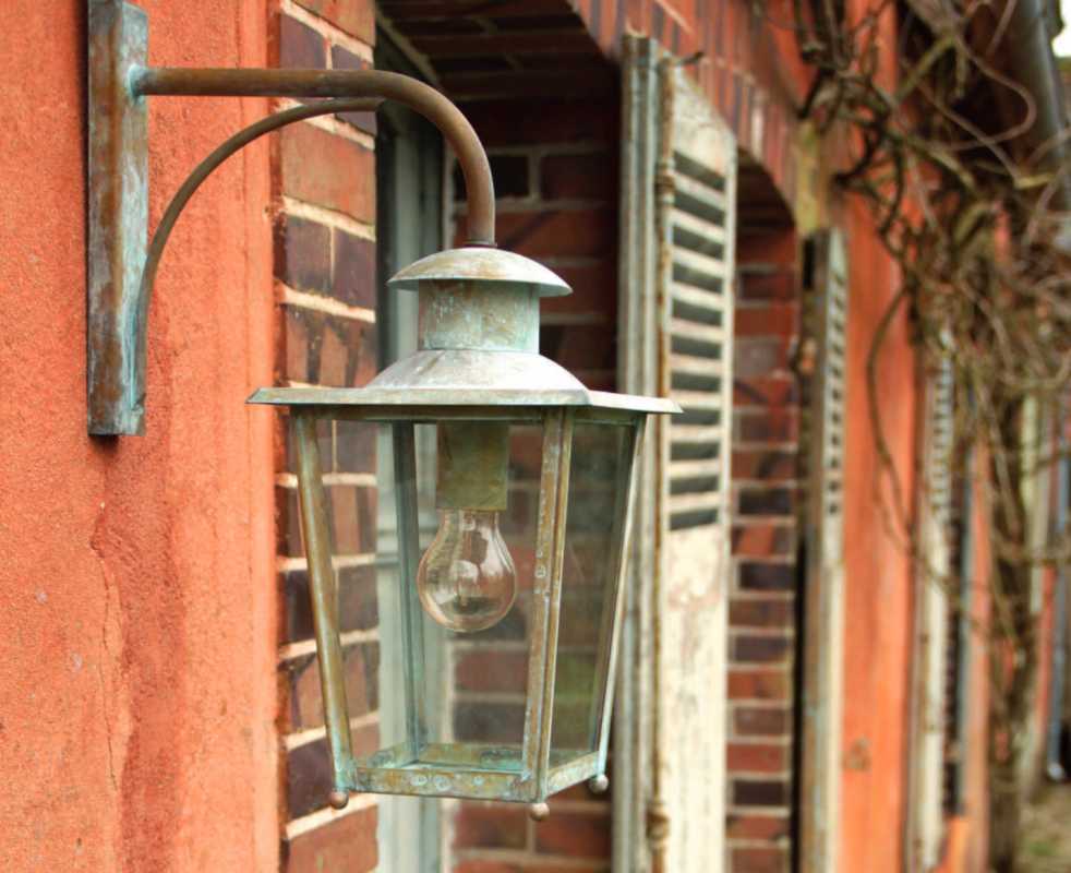 Wand Aussenleuchte antik