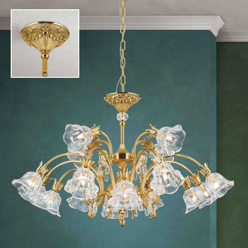 klassischer Kronleuchter gold